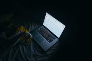 Problem of modernity: laptops in bed