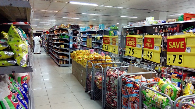 A photo of the interior aisle of the supermarket filled with processed foods filled with sugar. Definitely not the aisle to shop in if you want to reduce your family's sugar intake. 